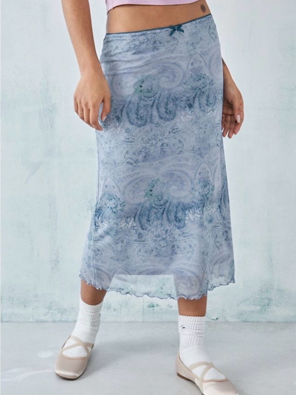 Urban Outfitters Blue Floral Mesh Midi Skirt – Size S - Picture 6 of 6